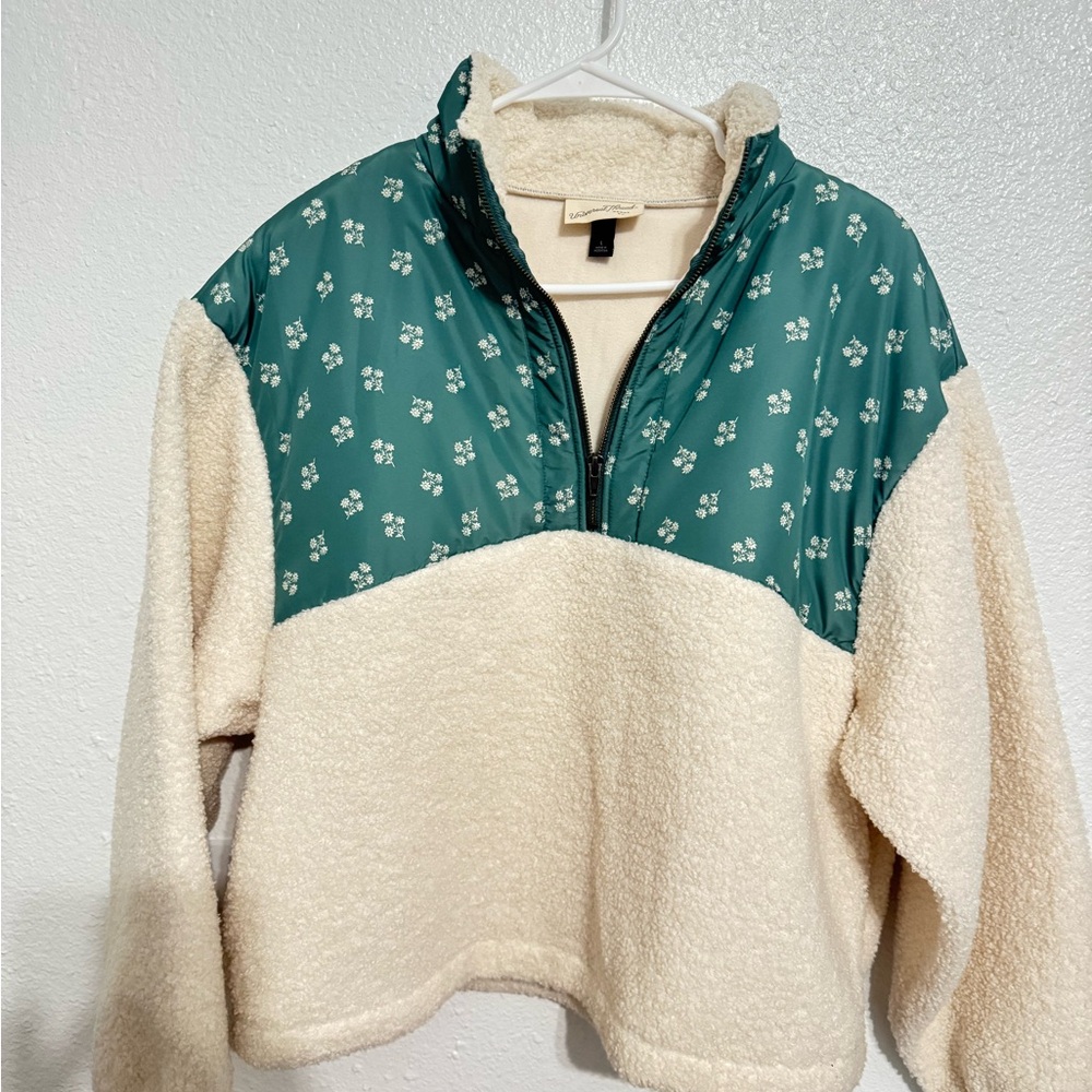 Universal Thread Green and Cream Floral Sweater